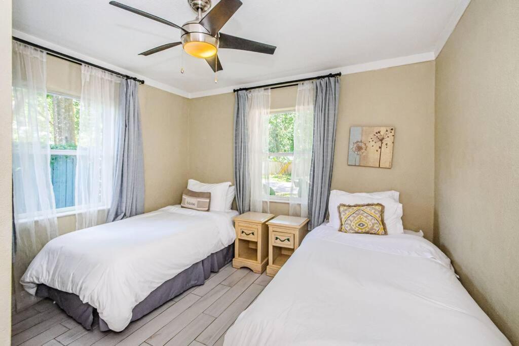 Willa Beautiful Pool House In Old Seminole Heights! Tampa Zewnętrze zdjęcie